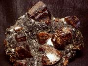 Zircon - before transformation to the white zirconium dioxide ceramic