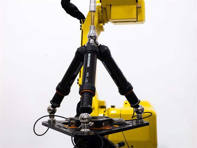 Système de diagnostic robotique RCS T-90 pour l’automatisation industrielle monté sur une cellule robotisée.