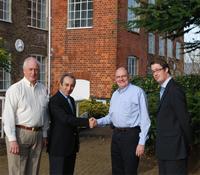 Senior Executives from Renishaw and Schaerer Mayfield NeuroMate