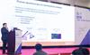 雷尼绍生物应用专家Martin Isabelle博士进行会议报告