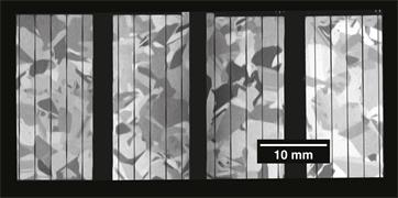 Crystal domains in a polycrystalline photovoltaic cell